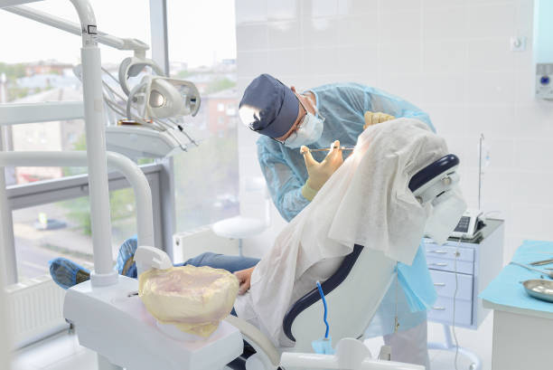 Best Emergency Tooth Extraction in Pine Ridge, FL